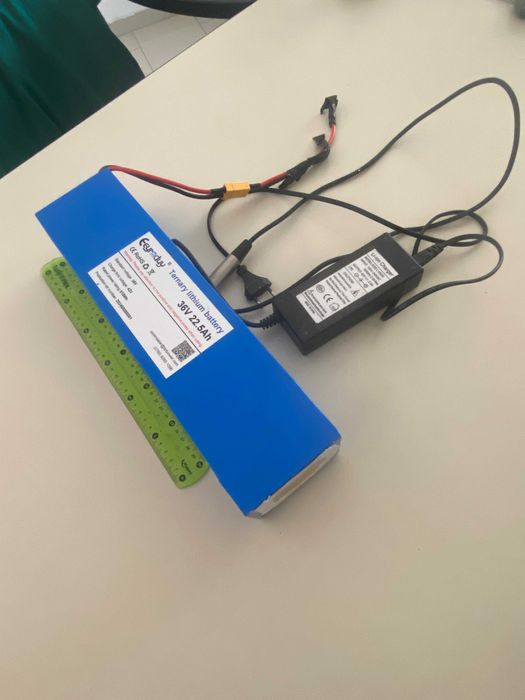 Батерия за скутер 36V, 22,5Ah; размери 38х9х7,5см.; rated power 810Wh