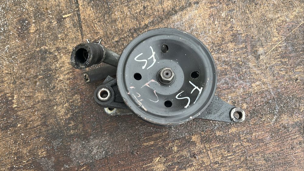 Гур насос Мазда 626 Кронос насос Гура Мазда 626 ALDI MART