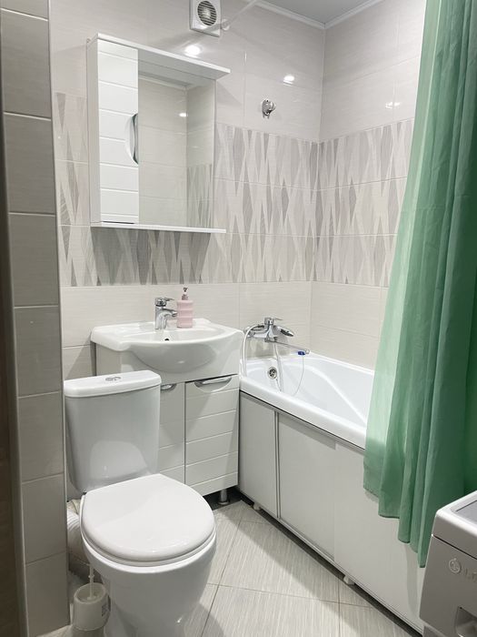 Квартира по Азаттык посуточно