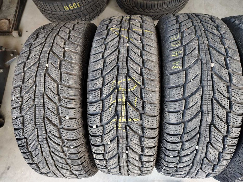 4бр.зимни гуми COOPER 245 70 16 DOT20 цена за брой
