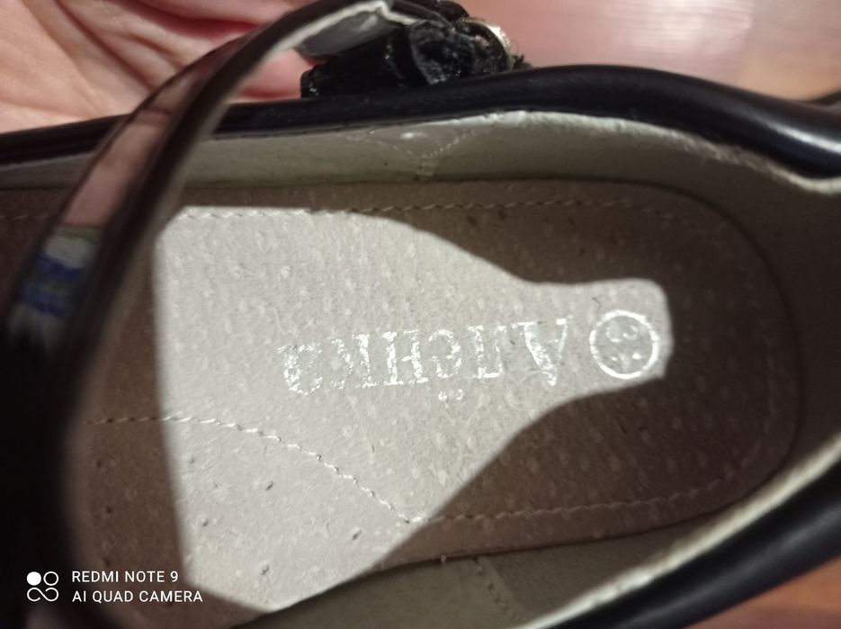 Туфли для девочки школьные 31 р-р