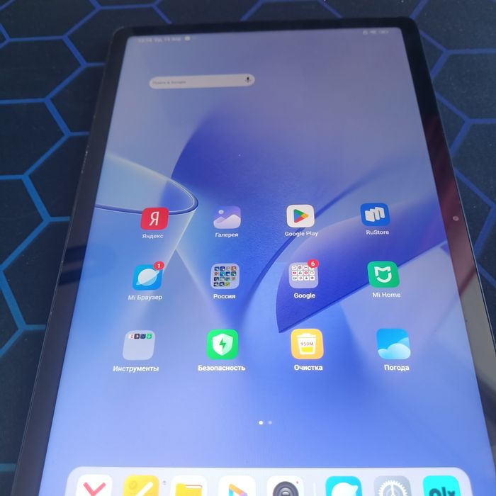 Планшет Redmi, в хорошем состоянии
