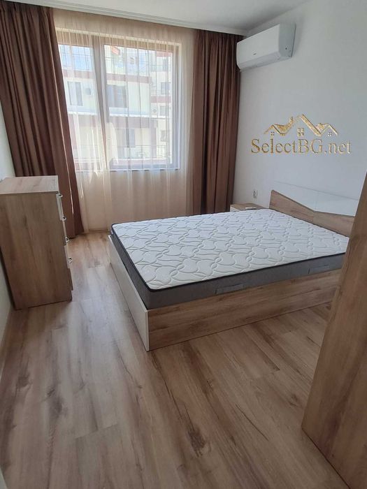 Дава се под наем Тристаен апартамент в Велико Търново, Център - 90 кв.м за 459 € - Снимка #2