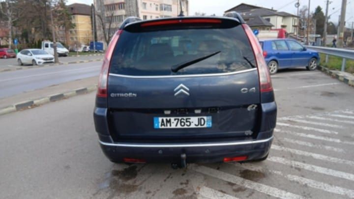 Vând citroen grand picaso 7 locuri fac si schib