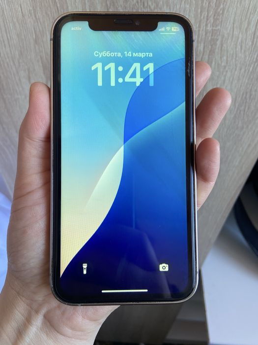 Продам IPHONE XR 256гб