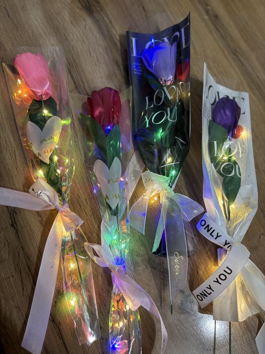 Тюльпаны из атласной ленты