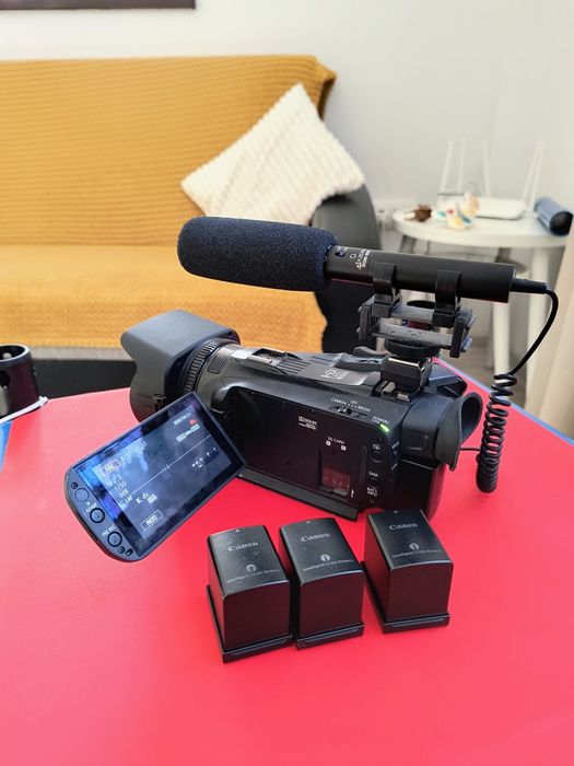 Canon Legria HF G40 | Acumulator BP-820 | Microfon Azden