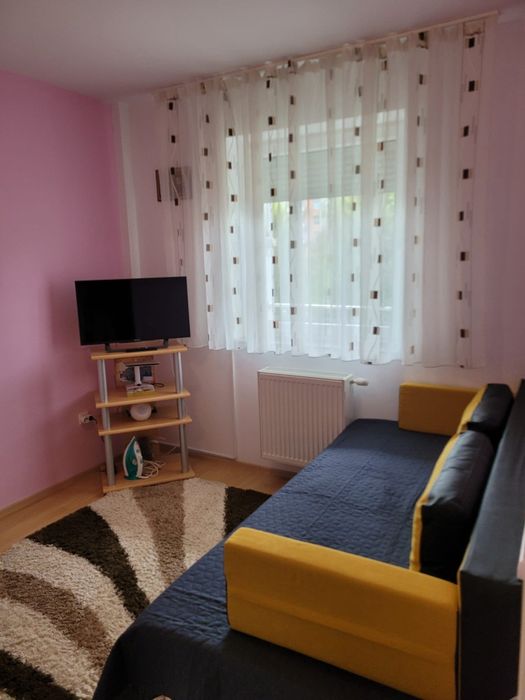 Se vinde apartament cu 3 camere