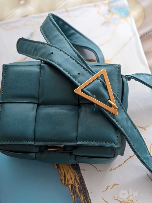 Сумка Bottega Veneta ,очки и др