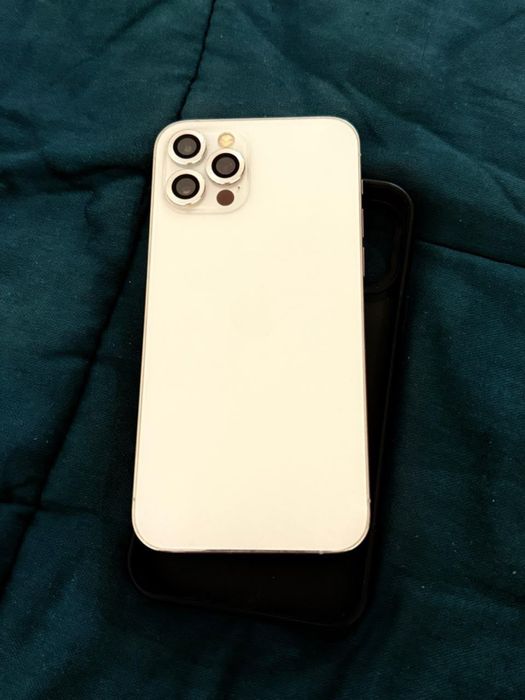 Продам  iPhone 12 Pro 128 GB