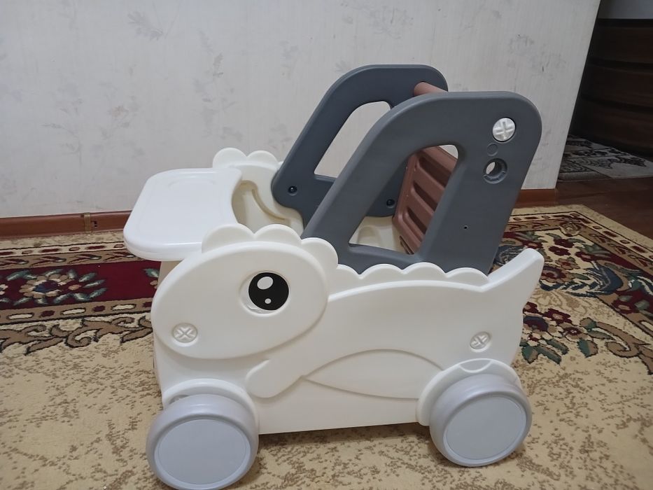 Каталка машина для детей