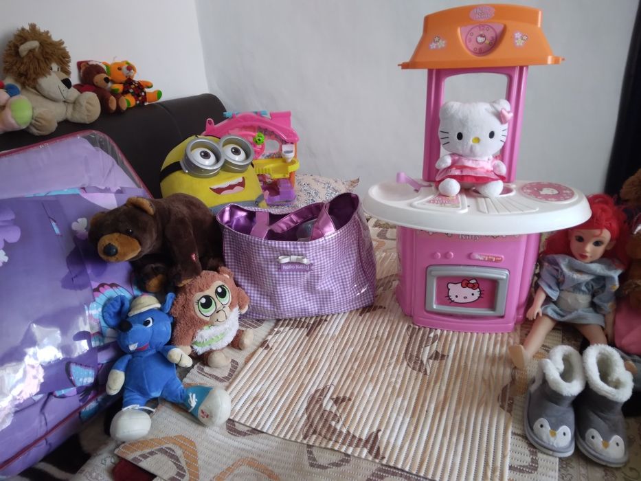 Plus hello kitty geantă Hello kity ,jucarie mare hello kitty 125 lei