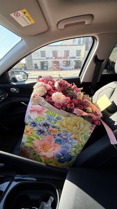 Продам свежий букет срочно