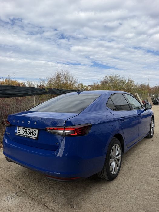 SKODA Superb 2026 — imagine 3