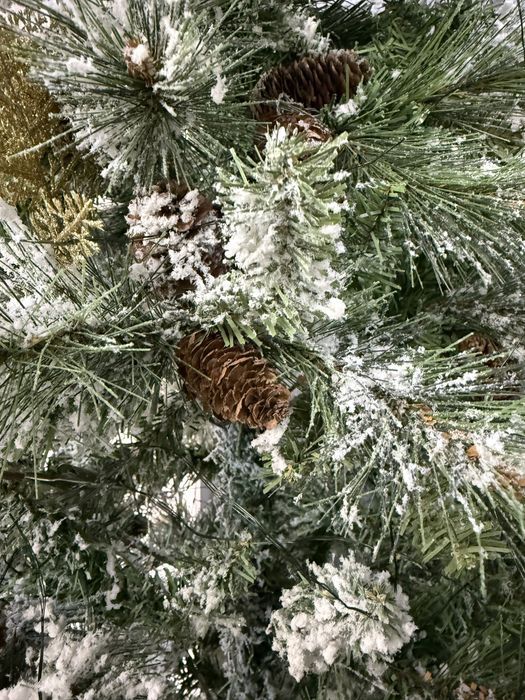 Продам шикарную ёлку