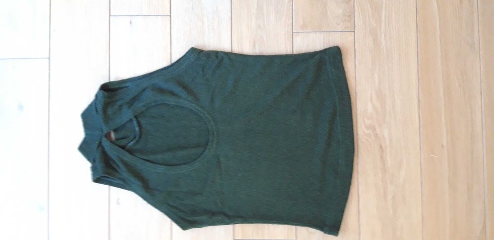 Костюми на марката Дафне и Снежанка, и Потник