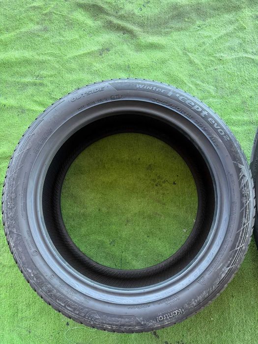 Anvelope iarnă 225/50/18 Hankook