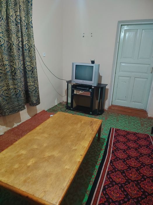 Нуравшонда ховли уй ижарага берилади