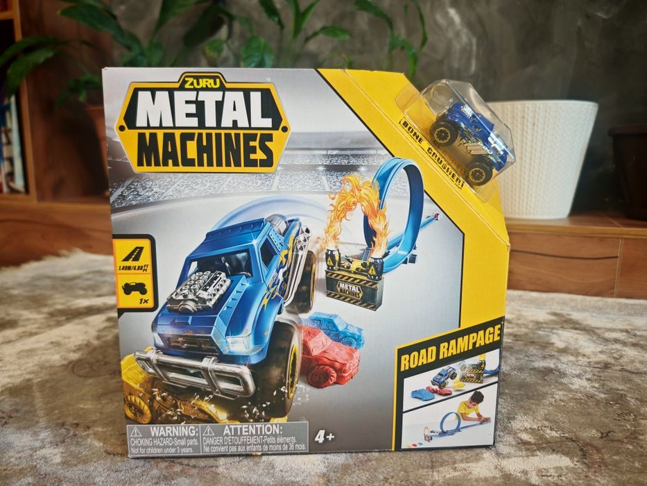 Продам игрушки из марвина