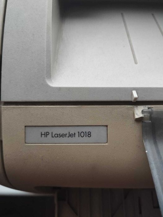 принтер черно-белый, рабочий