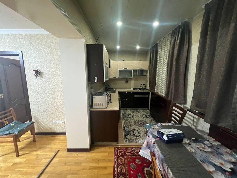 Срочно продаётся Чиланзар 5 2/3/4. Балкон 2*6