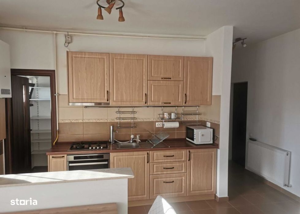 Apartament de 3 camere, 63 mp, 2 bai, zona Abatorului