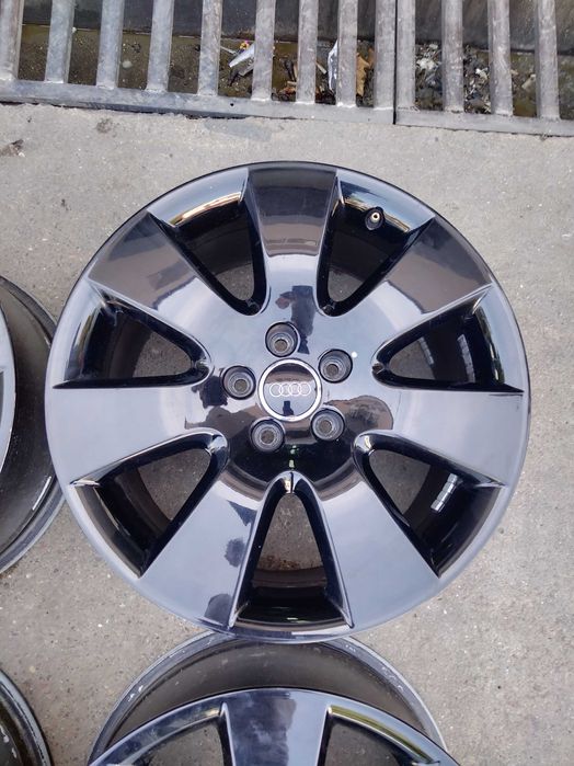 Оригинални алуминиеви джанти за АУДИ 18цола. 8х18 5х112