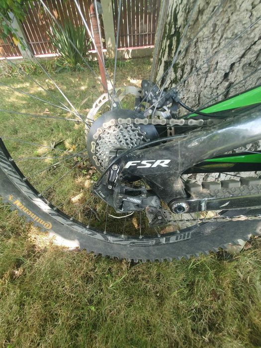 Bicicleta downhill Specialized Demo8 Carbon
