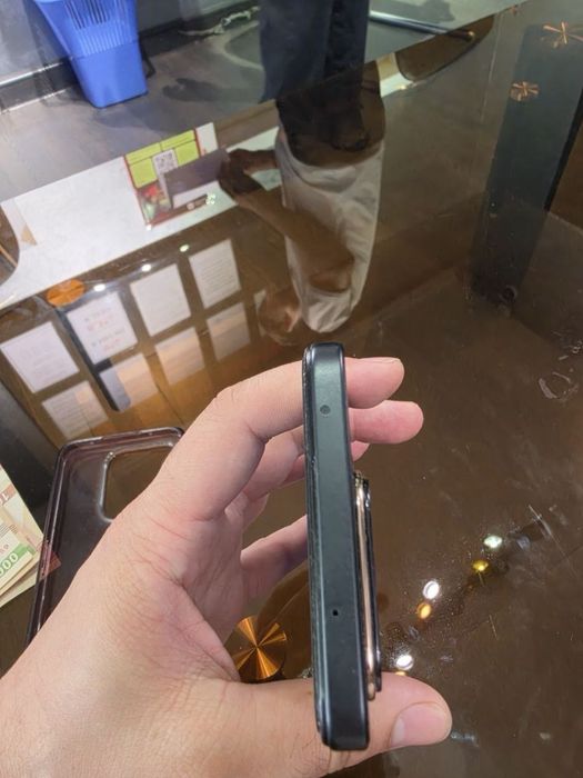 Honor X 7D 256gb black srochna sotiladi