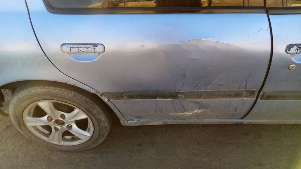 Ниссан примера авто