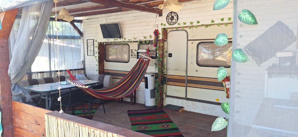 КАРАВАНИ The Twins на к-г Китен