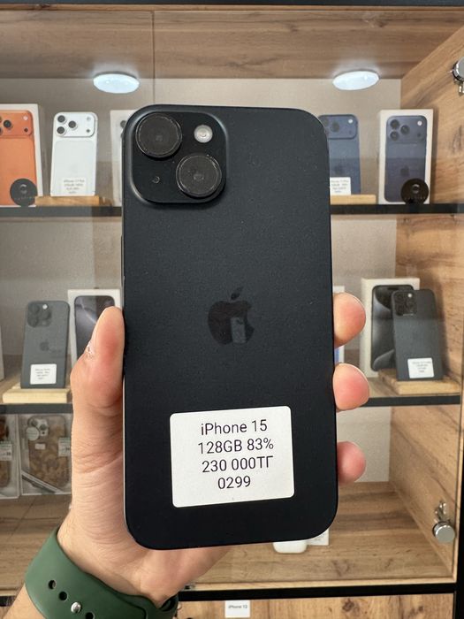 iPhone 15