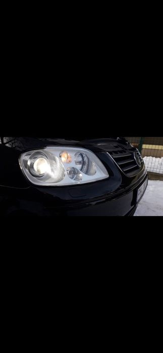 VOLKSWAGEN Touran 2004 — imagine 5