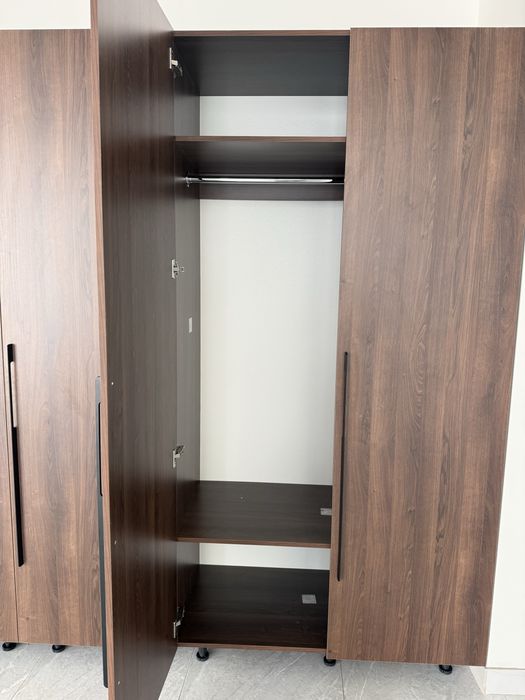 Продам шкаф для офиса и дома