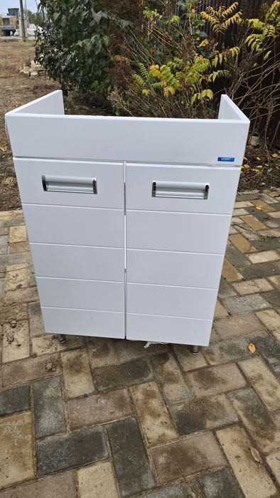 Тумбочка под раковину