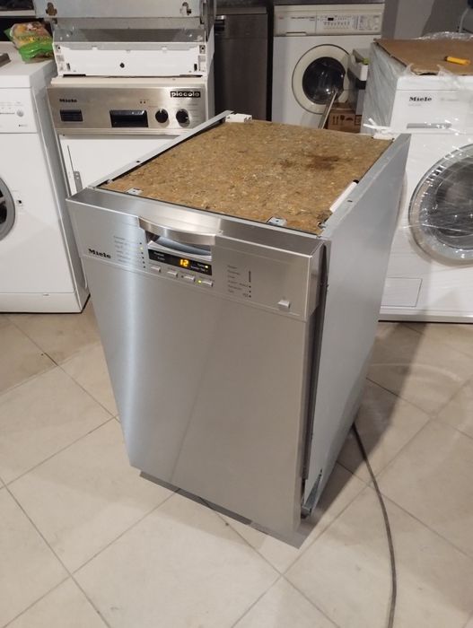 Съдомиялна Miele 45 см. Inox