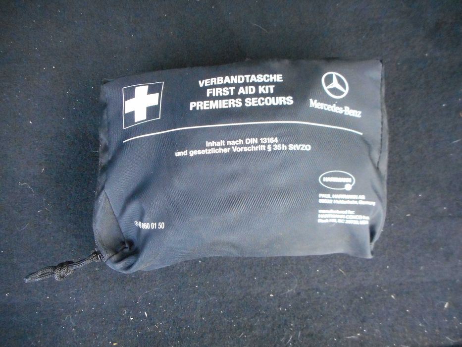 Аптечка Аптечки и Папка - папки от Мерцедес