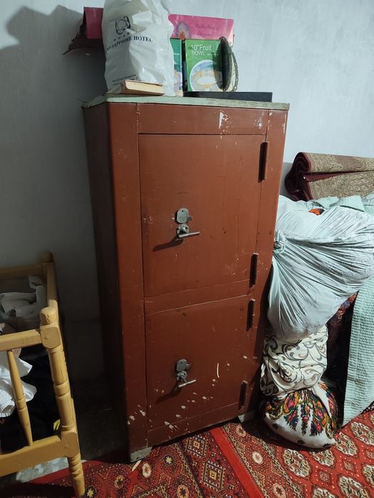 Сейф сотилади холати яхши