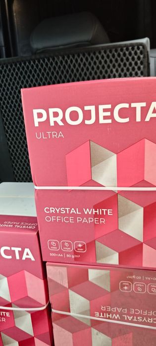 Продам бумагу А4, 8 коробок, Projecta и др.