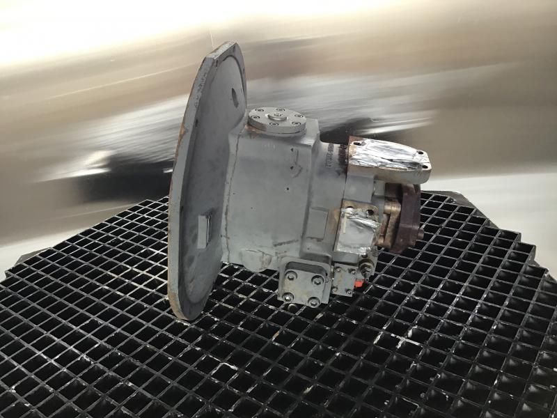 pompa hidraulica liebherr lpv150 a900c li / r900c li