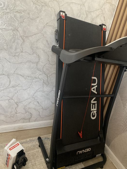 Беговая дорожка Genau