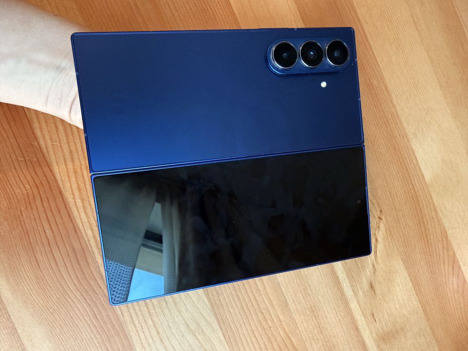 Samsung Z Fold 7 256Gb