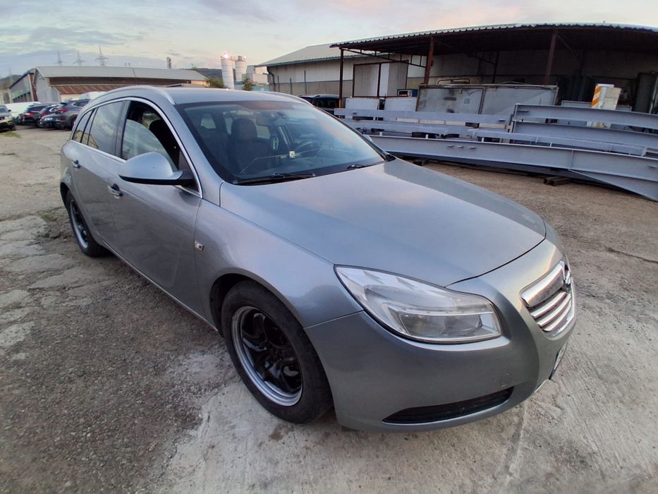 Vand/schimb Opel insignia an 2012,cutie automată, motor 2.0 diesel