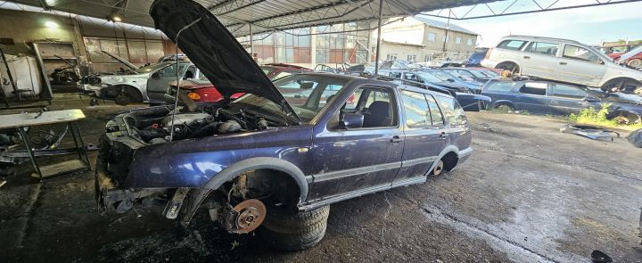 Alternator A13VI 124 Volkswagen VW Golf a 3-a generatie