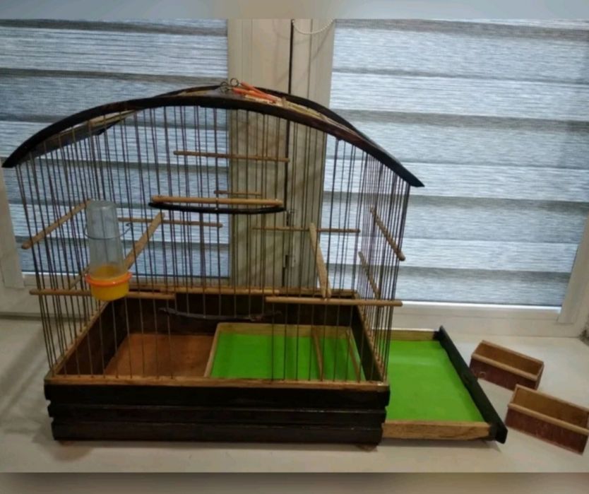 Клетка ручной работы для птиц