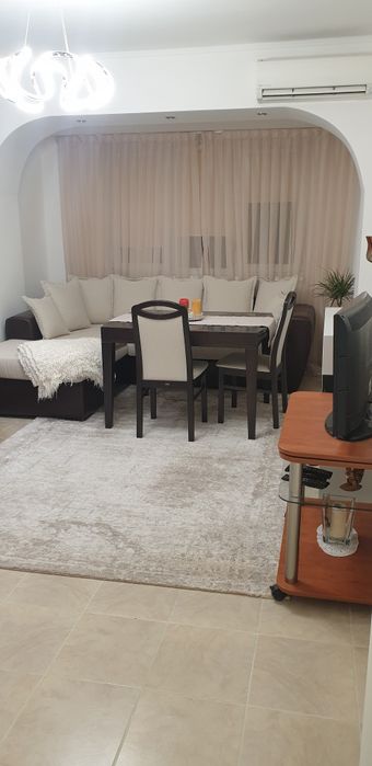 Продава се Тристаен апартамент в Пазарджик, Идеален център - 70 кв.м за 2572 €/кв.м - Снимка #3