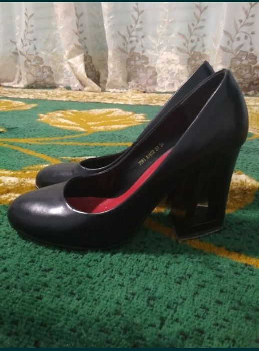 Кора туфли 37 размер