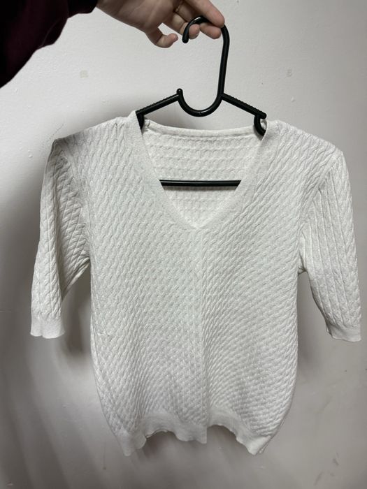 Белая футболка, продается срочно!!