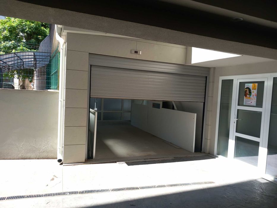 Дава се под наем Гараж / Паркомясто в Пловдив, Център - 16 кв.м за 90 € - Снимка #2