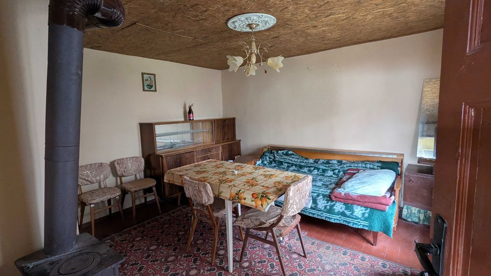 K – 1864 Две къщи в един двор в кв. Добровски